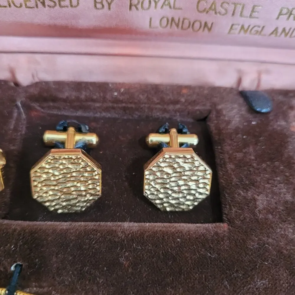 Windsor Royal Castle Original Gift Set for Gentlemen Cufflinks Tie Clip Bar Box